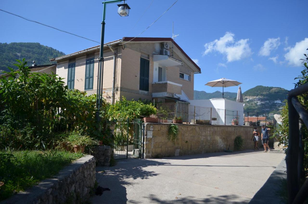 A Casa Di Samu Bed & Breakfast Равело Екстериор снимка